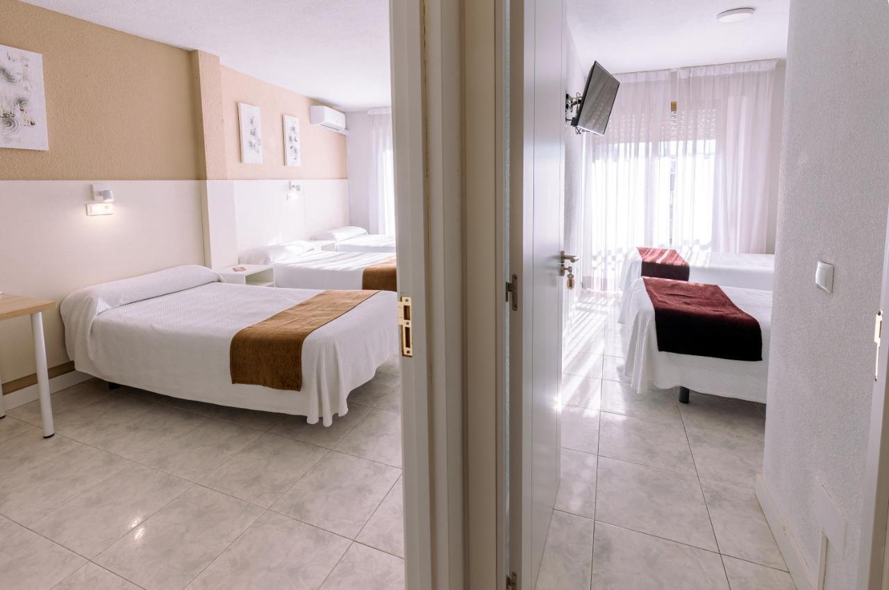 Pension Venecia Pinto Exterior photo