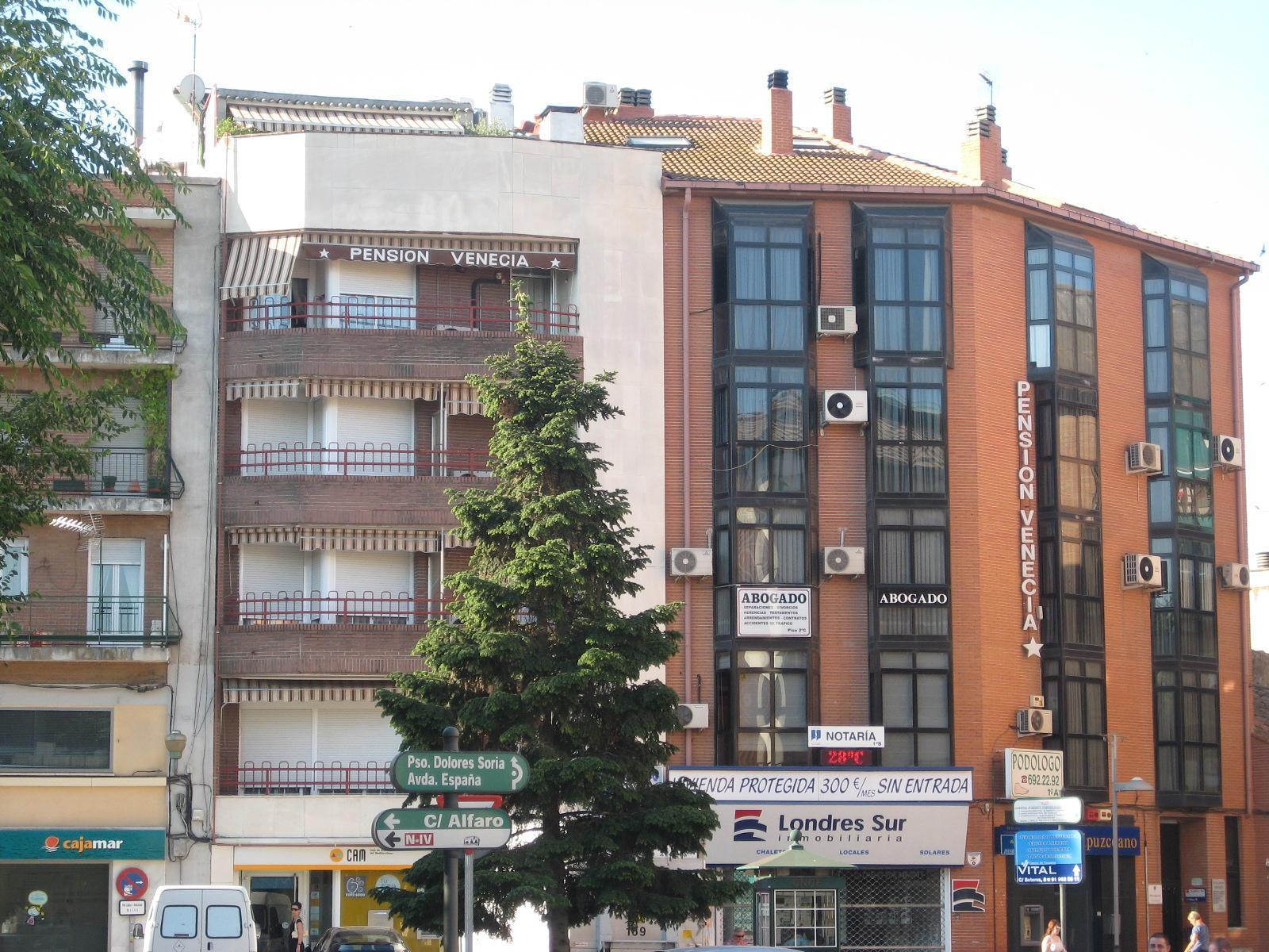 Pension Venecia Pinto Exterior photo